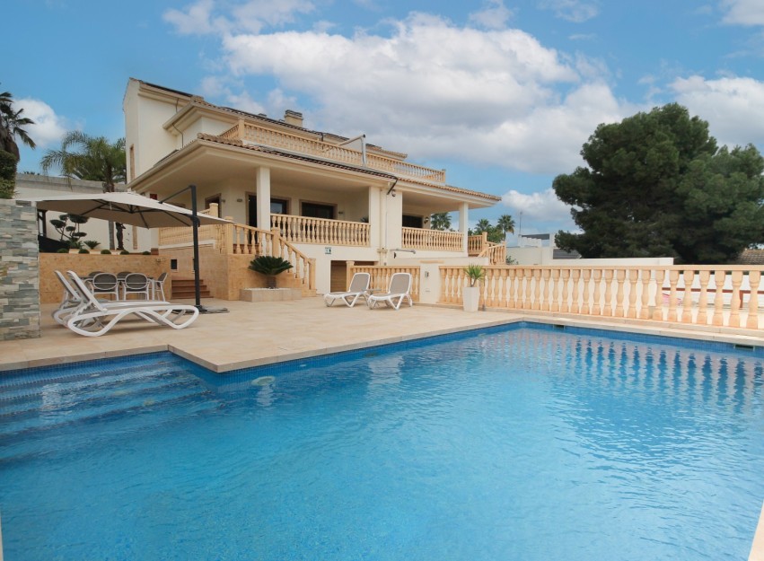 Revente - Villa - Torrevieja - Los Balcones