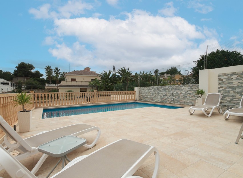 Revente - Villa - Torrevieja - Los Balcones