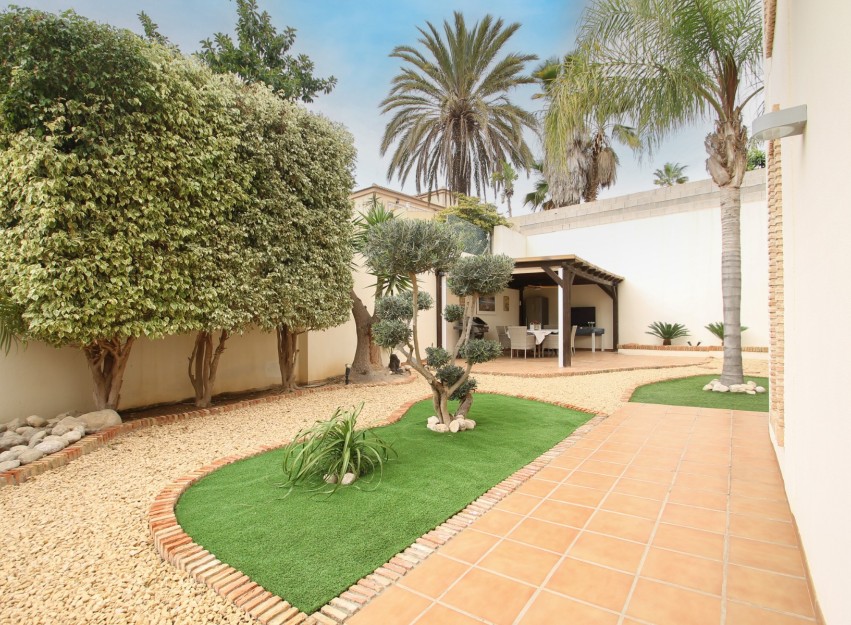 Revente - Villa - Torrevieja - Los Balcones