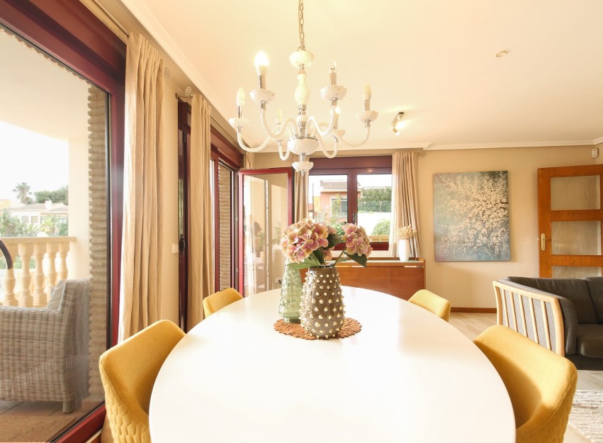 Revente - Villa - Torrevieja - Los Balcones