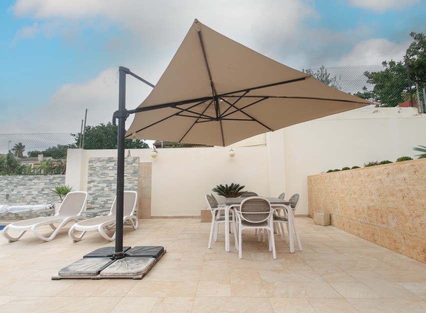 Revente - Villa - Torrevieja - Los Balcones