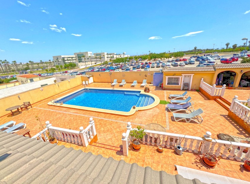 Revente - Villa - Torrevieja - Los Balcones