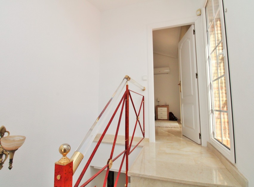 Revente - Villa - Villamartín - Los Dolses