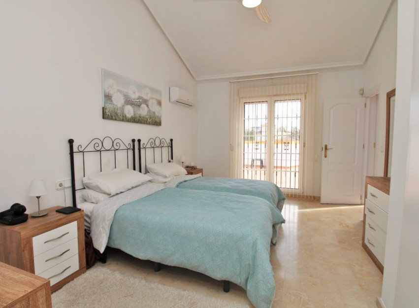 Revente - Villa - Villamartín - Los Dolses