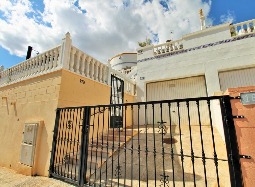 Revente - Villa - Villamartín - Los Dolses
