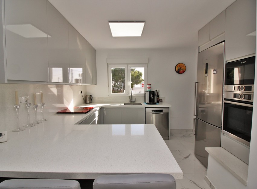 Revente - Villa - Villamartín