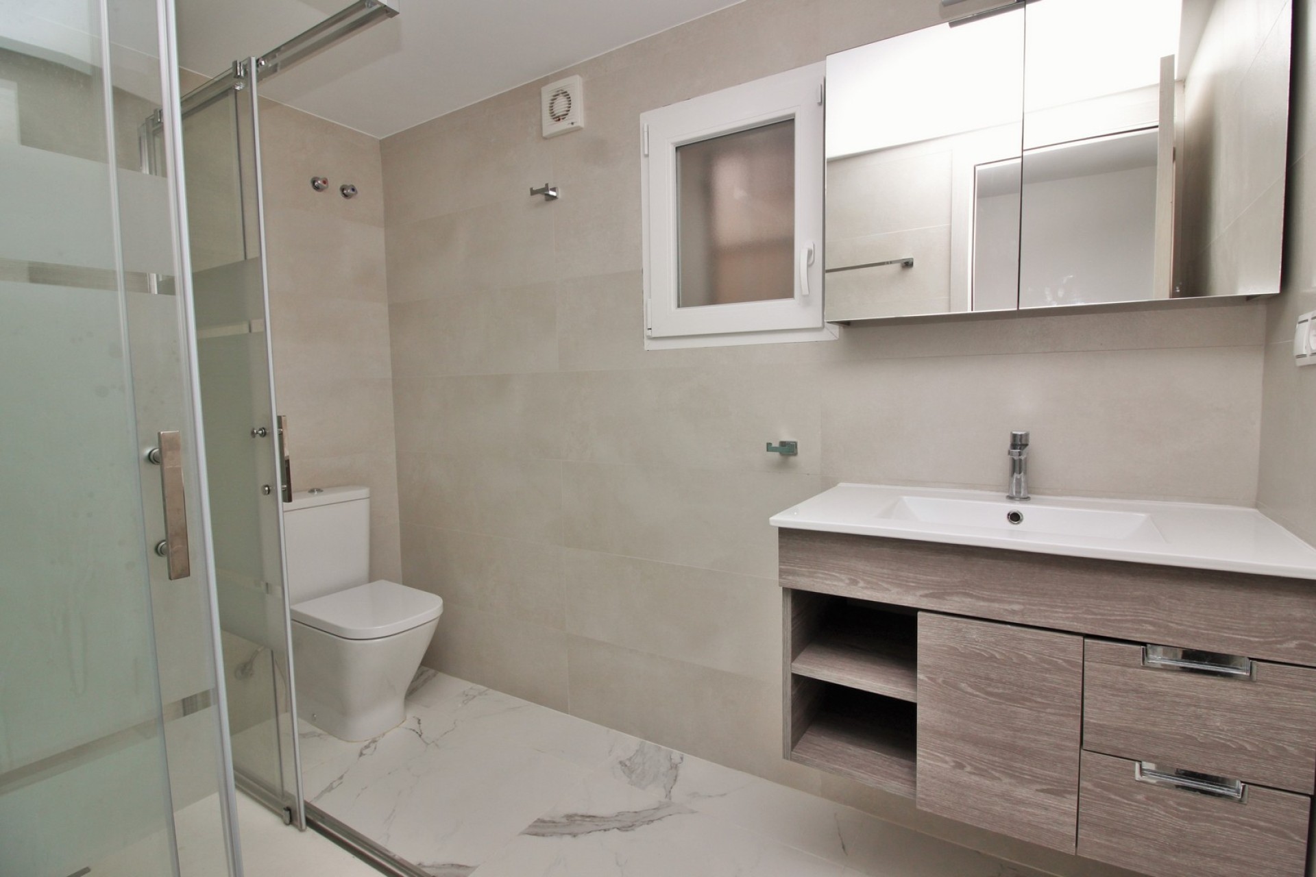 Revente - Villa - Villamartín