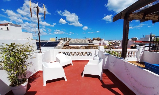 Townhouse - Resale - Oliva - Oliva