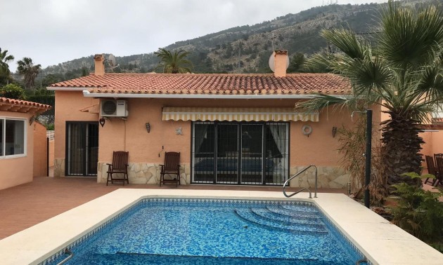 Villa - Herverkoop - Albir - Albir