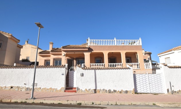 Villa - Herverkoop - Ciudad Quesada - La Marquesa Golf