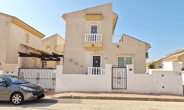 Villa - Herverkoop - Ciudad Quesada - MM-36716