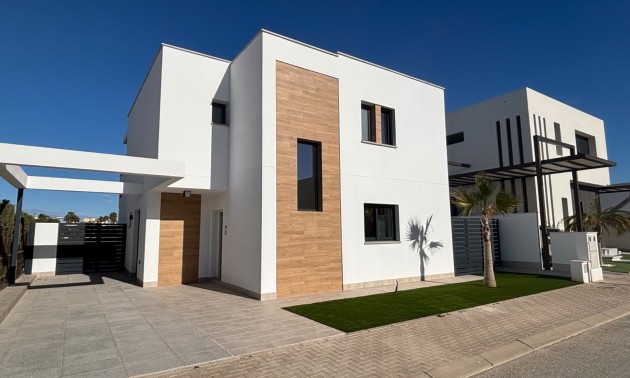 Villa - Herverkoop - Los Alcazares - Roda