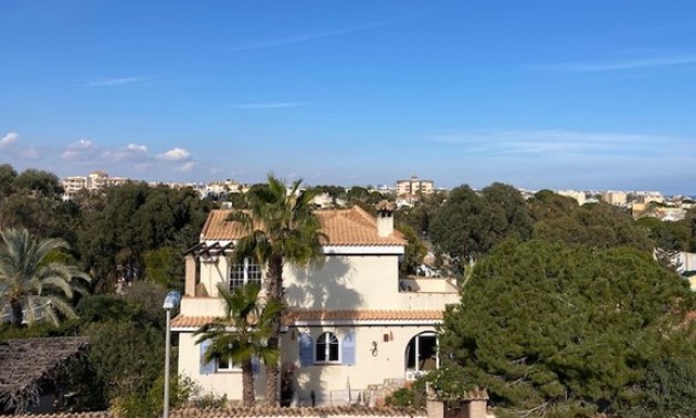 Villa - Herverkoop - Orihuela Costa - Orihuela Costa