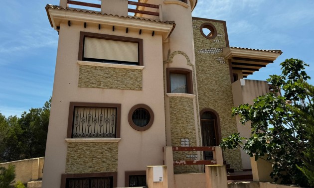 Villa - Herverkoop - Orihuela Costa - Villamartín