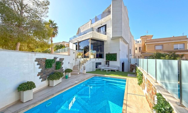 Villa - Herverkoop - Orihuela Costa - Villamartín