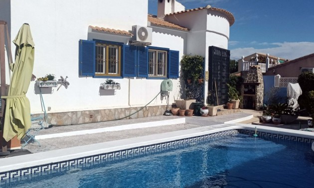 Villa - Herverkoop - Orihuela - La Florida