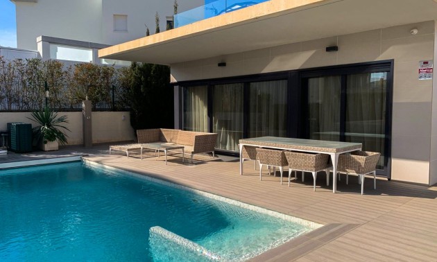 Villa - Revente - Orihuela Costa - Campoamor