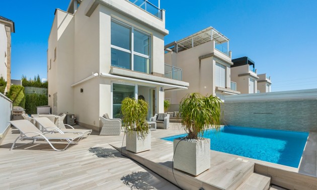 Villa - Revente - Torrevieja - MM-32079