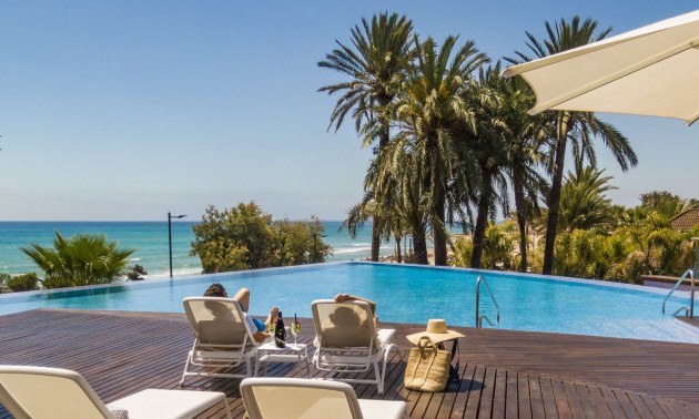 Resale - Villa - San Miguel de Salinas - Las Colinas golf