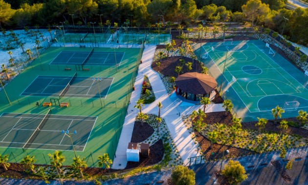 Resale - Villa - San Miguel de Salinas - Las Colinas golf