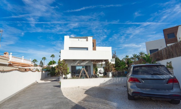 Resale - Villa - Ciudad Quesada - town