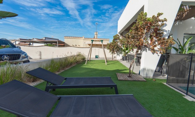 Resale - Villa - Ciudad Quesada - town