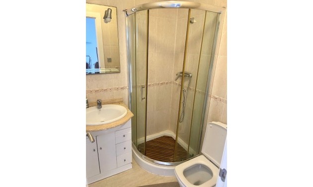 Resale - Apartment - Guardamar del Segura - El Raso