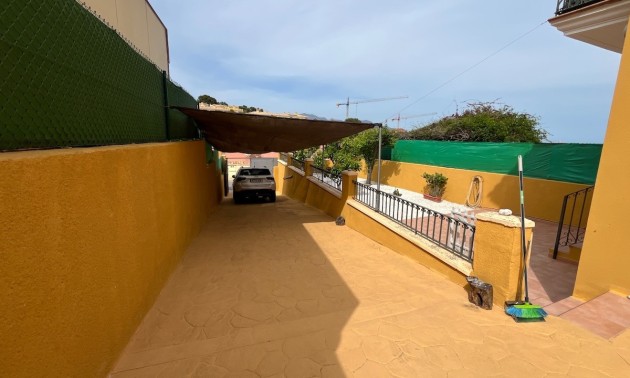 Resale - Townhouse - La Nucía - Monte Bello