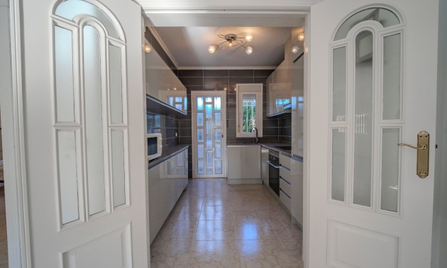 Herverkoop - Villa - Ciudad Quesada - Doña Pepa