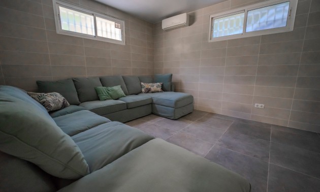 Herverkoop - Villa - Ciudad Quesada - Doña Pepa