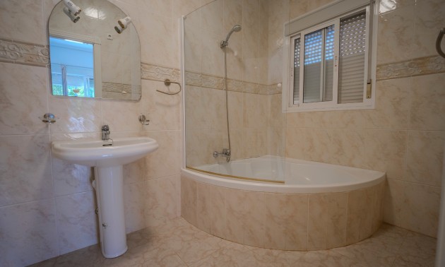 Herverkoop - Villa - Ciudad Quesada - Doña Pepa