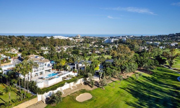 Herverkoop - Villa - Marbella - Los Naranjos de Marbella