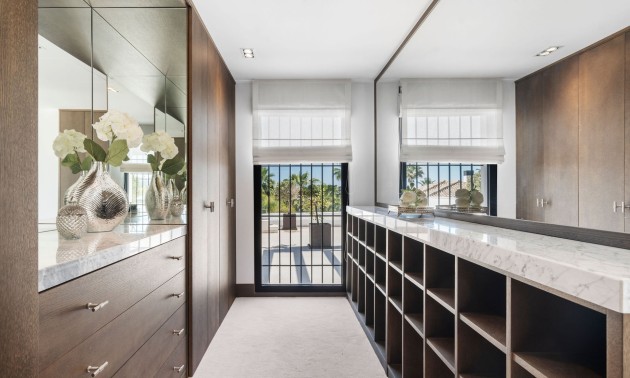 Herverkoop - Villa - Marbella - Los Naranjos de Marbella