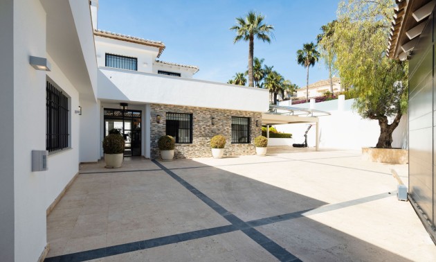 Herverkoop - Villa - Marbella - Los Naranjos de Marbella