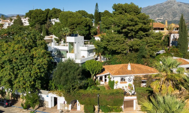 Herverkoop - Villa - Marbella - Nueva Andalucía