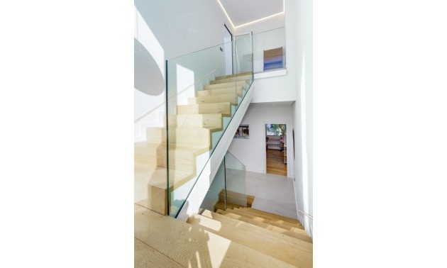 Herverkoop - Villa - Marbella - Nueva Andalucía