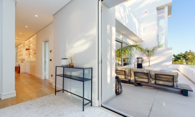 Herverkoop - Villa - Marbella - Nueva Andalucía
