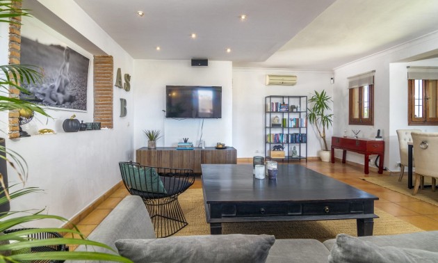 Herverkoop - Villa - Benahavis - La Quinta