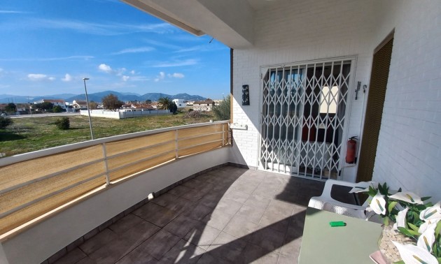 Revente - Villa - Oliva