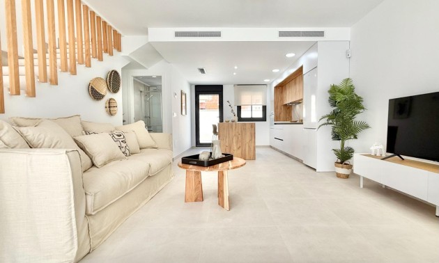 New Build - Town House - Cox - San Fernando