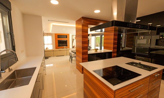 New Build - Villa - Torrevieja