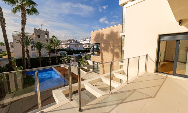 New Build - Villa - Torrevieja