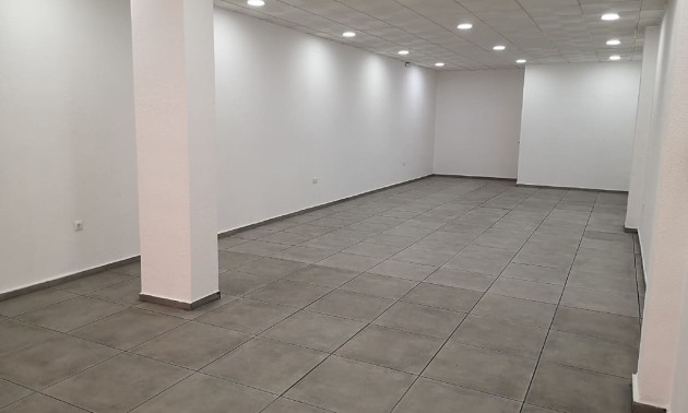 Revente - Commercial - Benidorm - Colonia Madrid