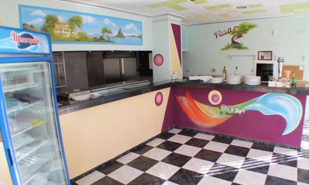 Revente - Commercial - Benidorm - Juzgados