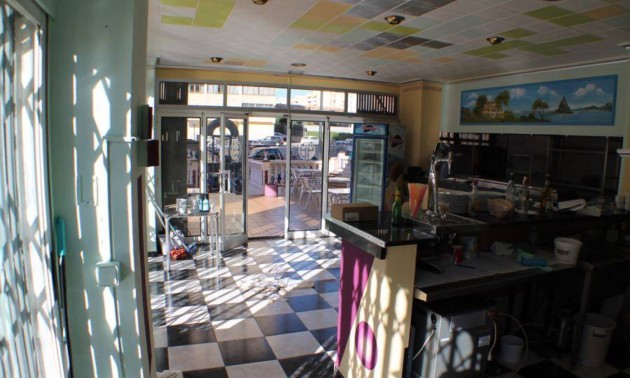 Revente - Commercial - Benidorm - Juzgados
