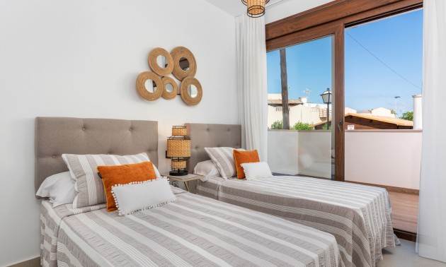 Nouvelle construction - low-bungalow - Torrevieja