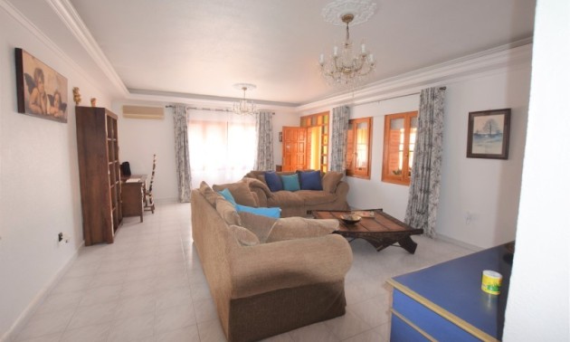 Herverkoop - Villa - Ciudad Quesada - Pueblo Bravo