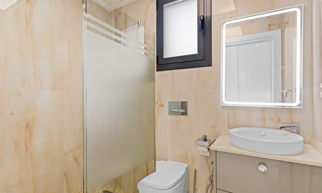 Resale - Villa - San Miguel de Salinas