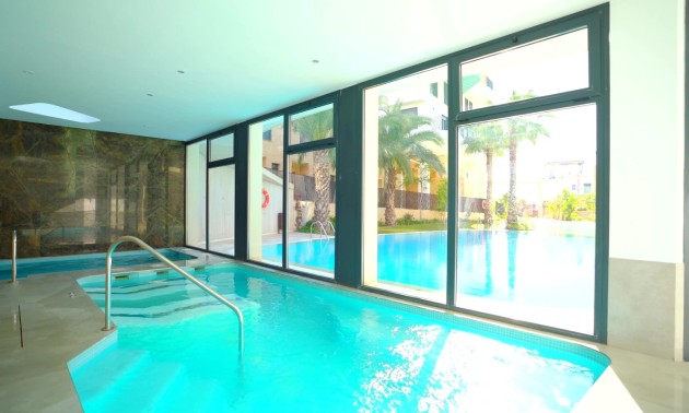Resale - Apartment - Villajoyosa