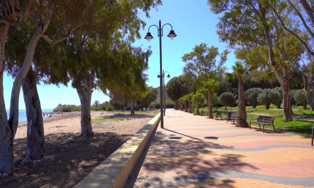 Resale - Apartment - Villajoyosa